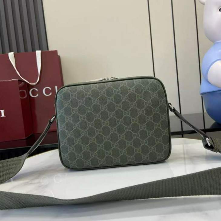 Picture of Gucci Mens Bags _SKUfw227105969fw